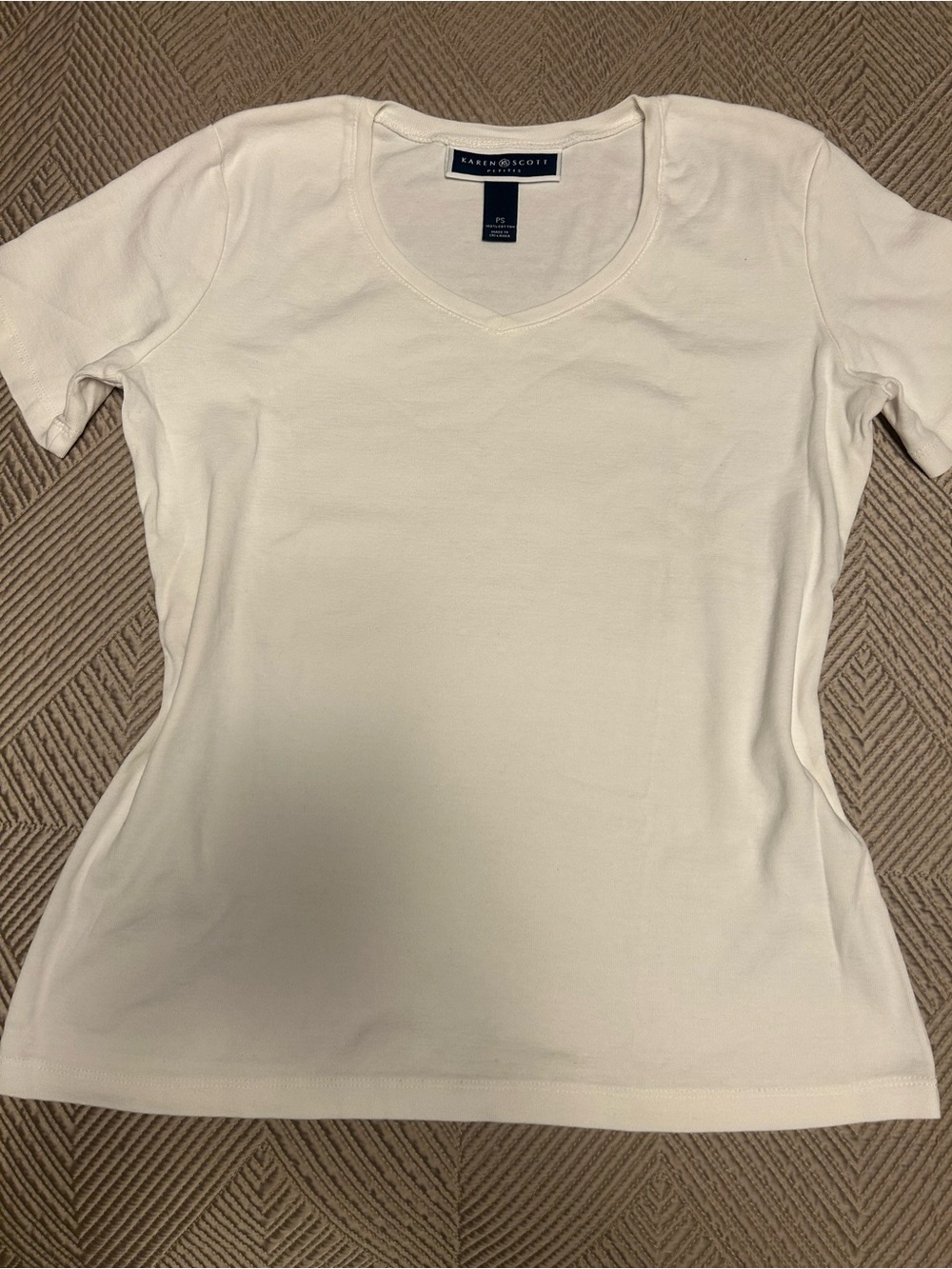 Karen Scott Short Sleeve V-Neck Tee in White